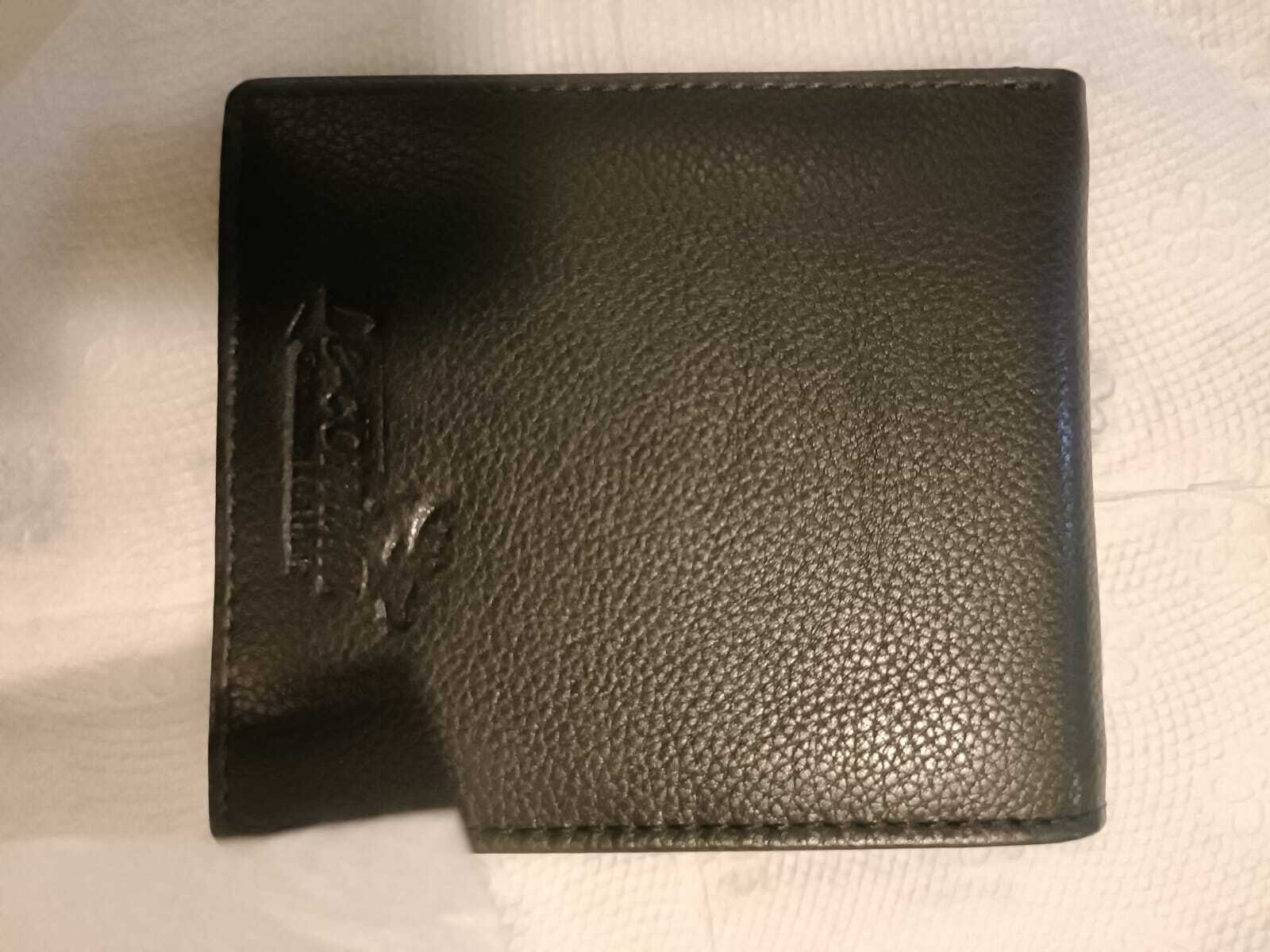 Mens Black And Tan Leather Wallet - Bi-fold, 100% Genuine Leather | Stylish And Elegant Design, Sleek Slim Fit, Credit And Currency Compartments