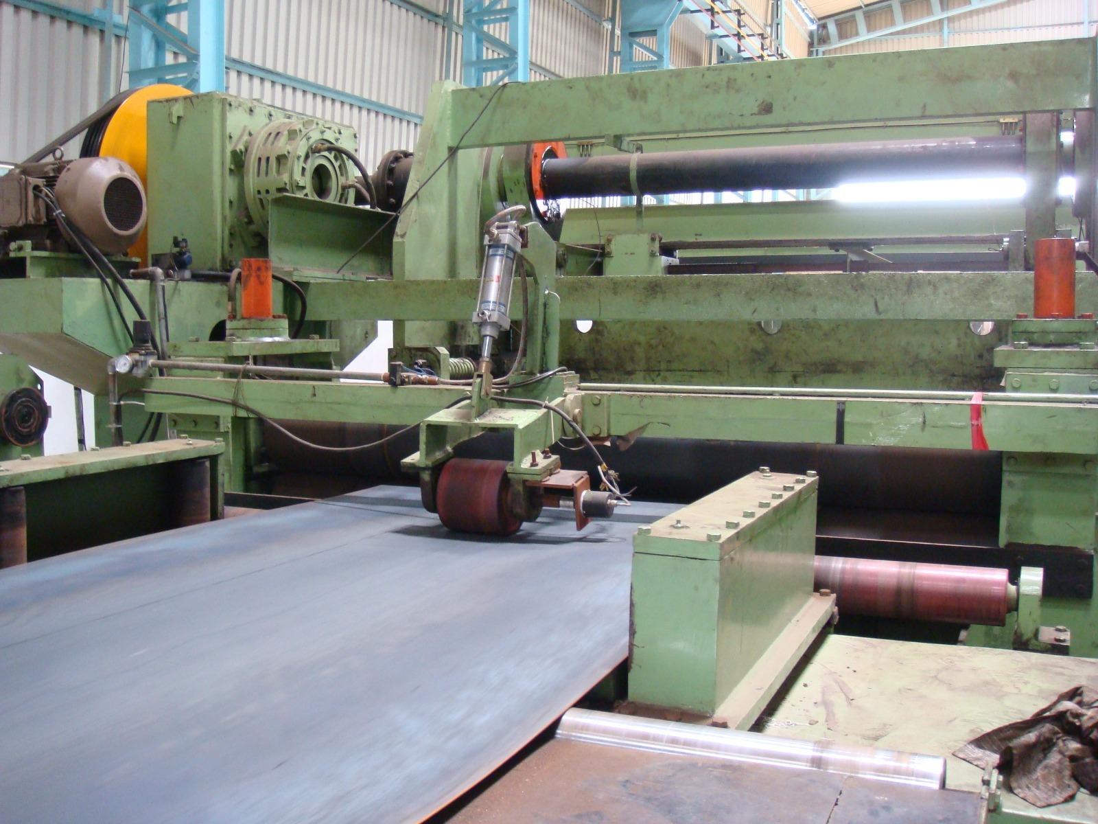 Automatic 2000 Mm Wide Hr Cut To Length Machine