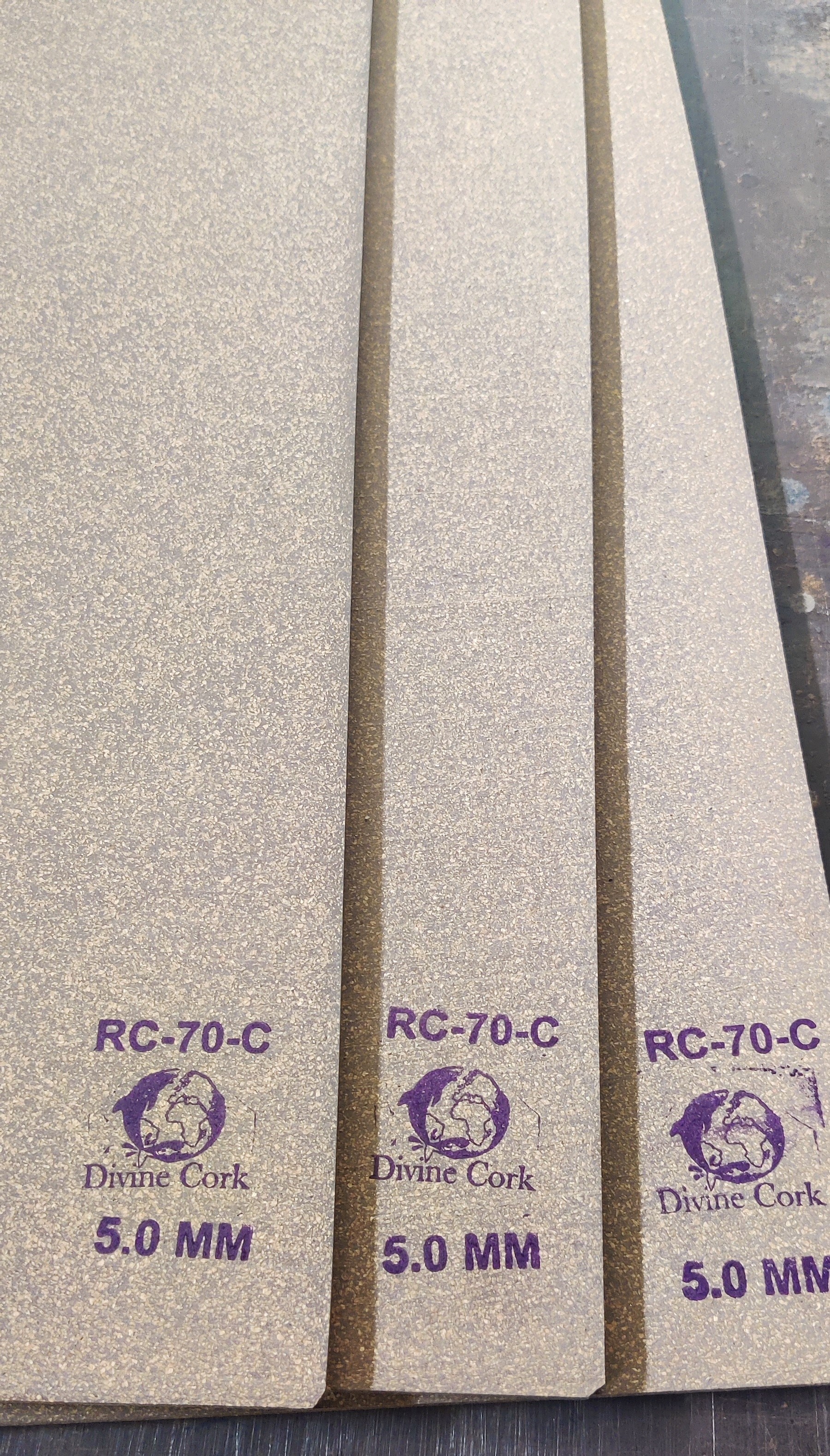 Transformer Rubberized Cork Sheet - Feature: High Quality