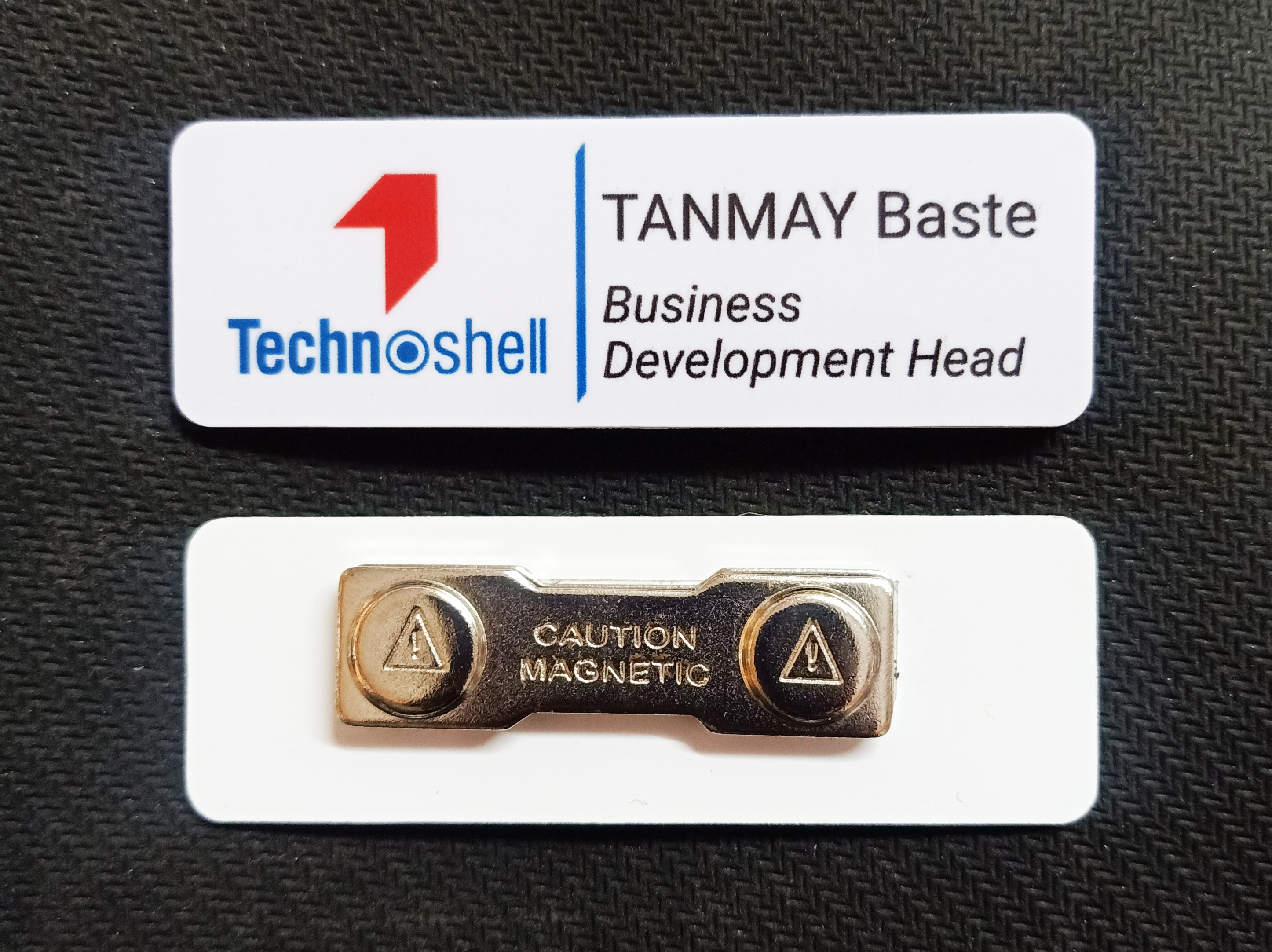 Professional Name Badges Badge Type: Pin