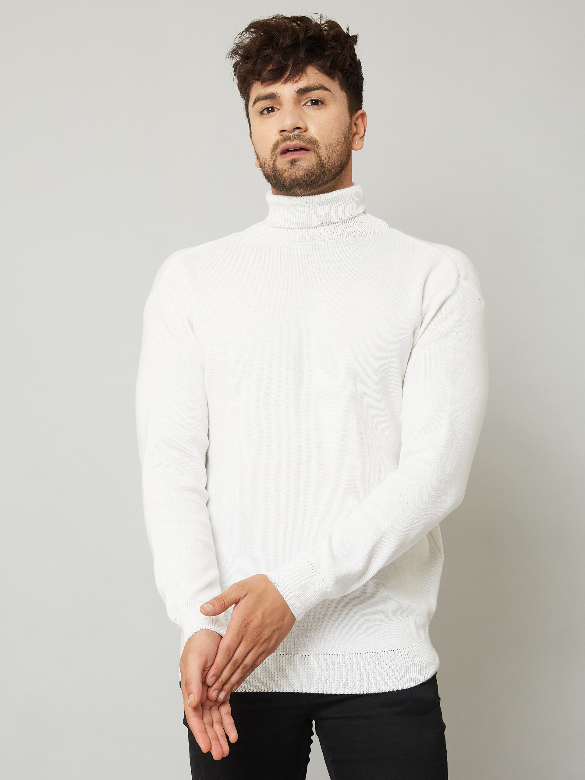 Plain Sweater - Soft Cotton Blend , Perfect For Everyday Style With Jeans Or Trousers