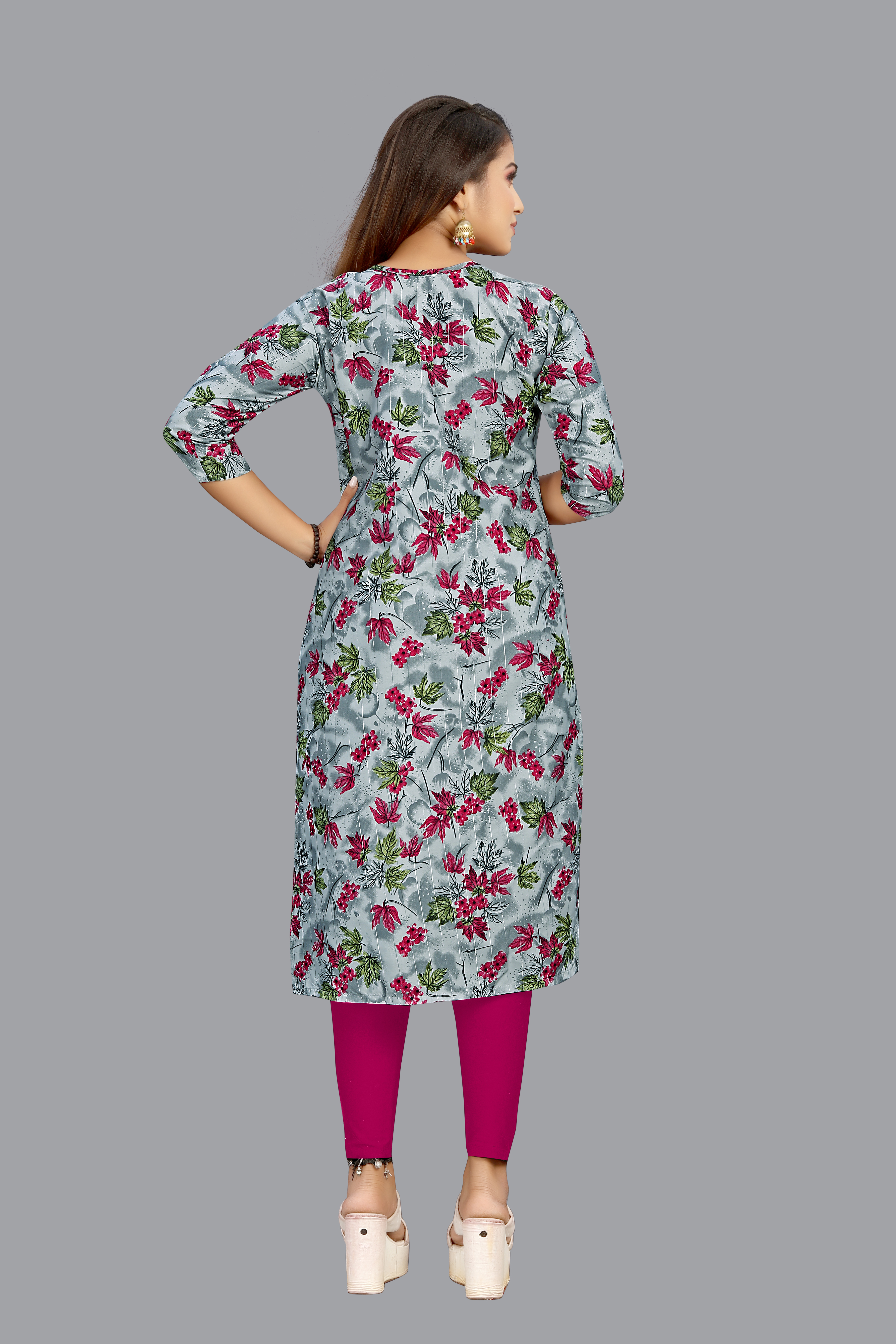 Ladies Crepe Kurti