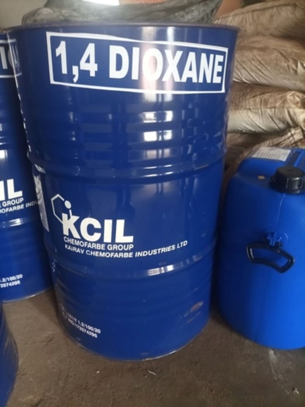 1-4 Dioxane Best Before: 3 Years