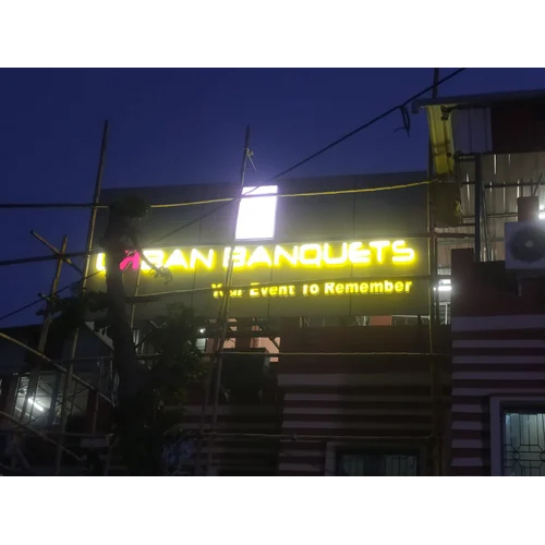 Acp Board With Acrilic Letter - Outdoor Usage, Various Sizes, Multi-Color Options, Warranty Included | Versatile for Outdoor Signage and Displays