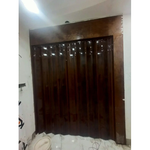 पीवीसी फोल्डिंग डोर - र. प. एंटरप्राइज