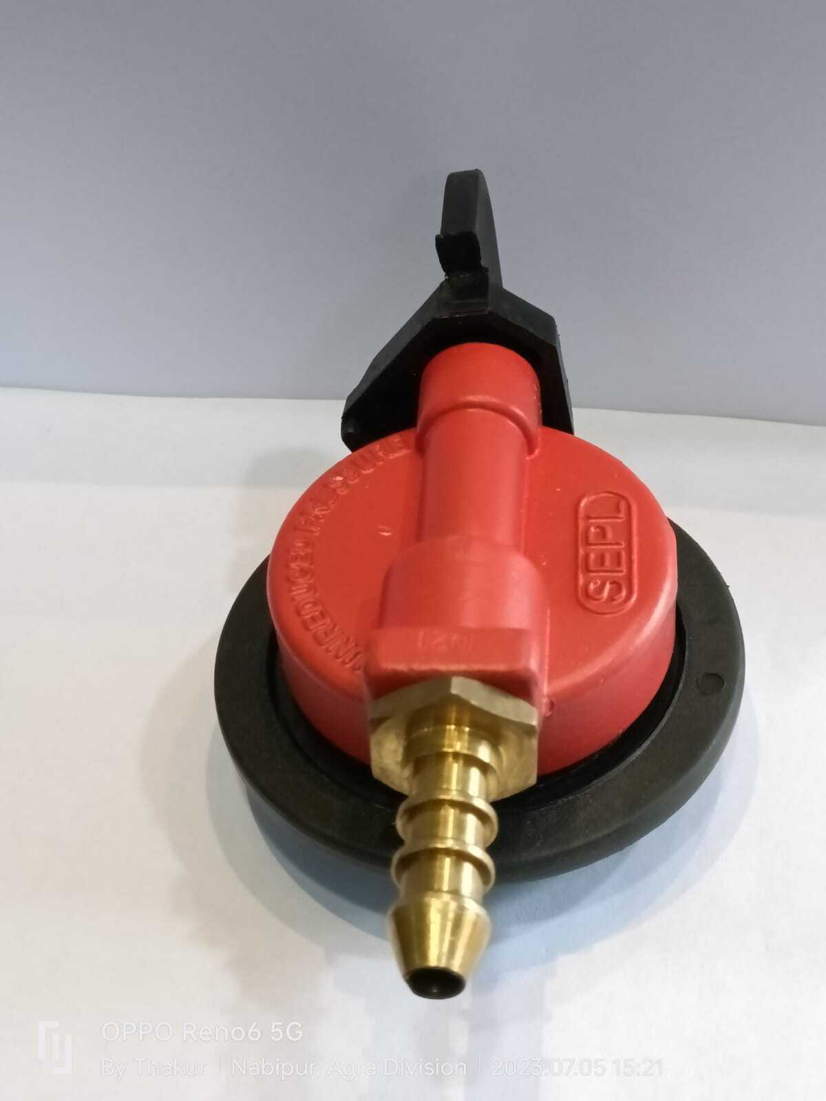 Commercial High Pressure Gas Adaptor - Metal, Non-return Valve Equipped | Efficient Sealing, Leak Proof Finish, Compact Design