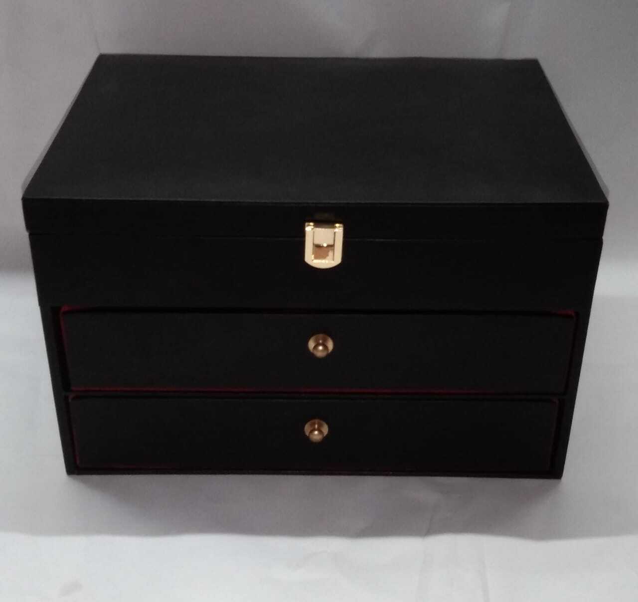 Cosmetic Makeup Box - Luxurious Velvet Material, Spacious 10x8 Inches Design, Elegant Rose Gold Color | Ideal Fashion Accessories Organizer