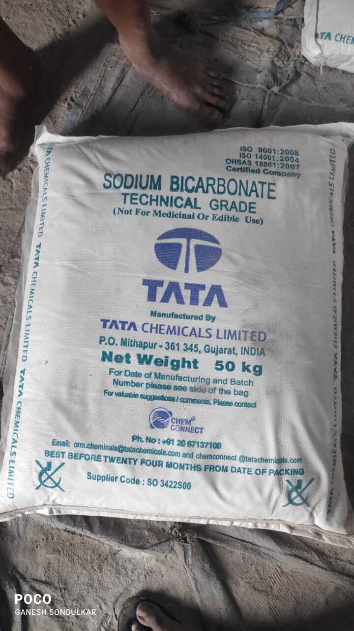 Sodium Bicarbonate - 98% Purity, 4 Lb Powder In White Bottle | Food Grade, Odorless, Ph 8.6, Solubility In Acetone And Methanol