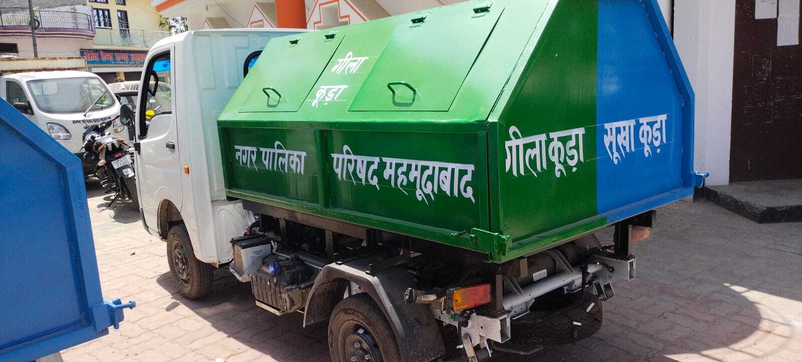 Garbage Tipper - Mild Steel Build, Custom Color Options | Optimal For Efficient Garbage Collection