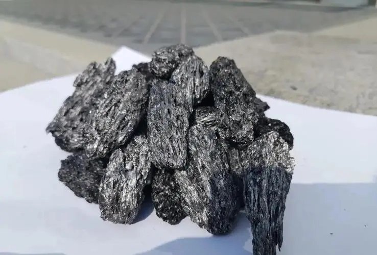 Low Sulfur Pitch Coke Asphalt Petroleum Coke Ash Content (%): 0.35