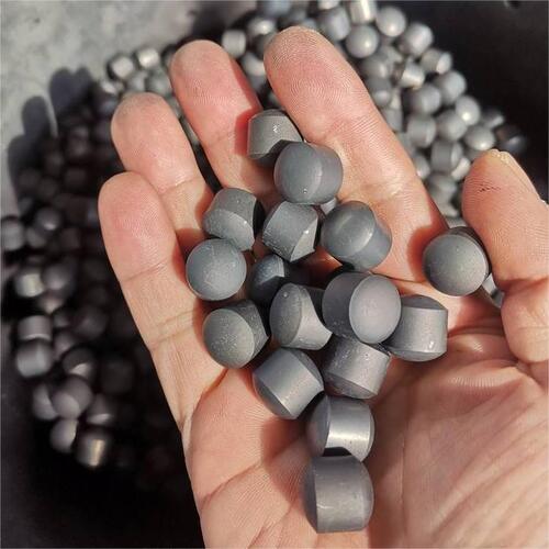 Silicon Carbide Ball 90-80 Application: Sealing Rings And Bearings