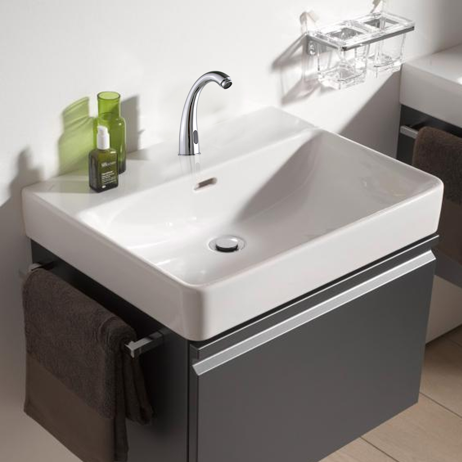 Automatic Sensor Tap Bp-f062 (Basin Mounted) - Color: Silver