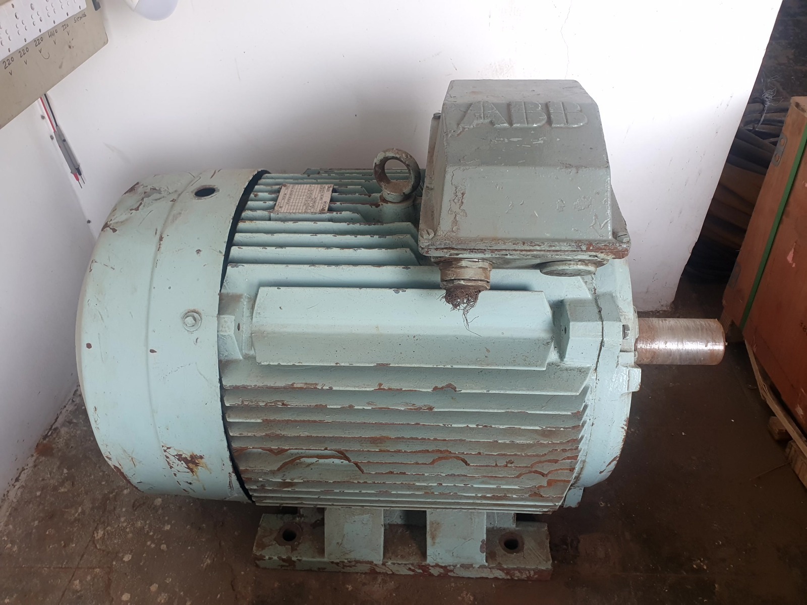 Vertical Motors - Application: Industrial