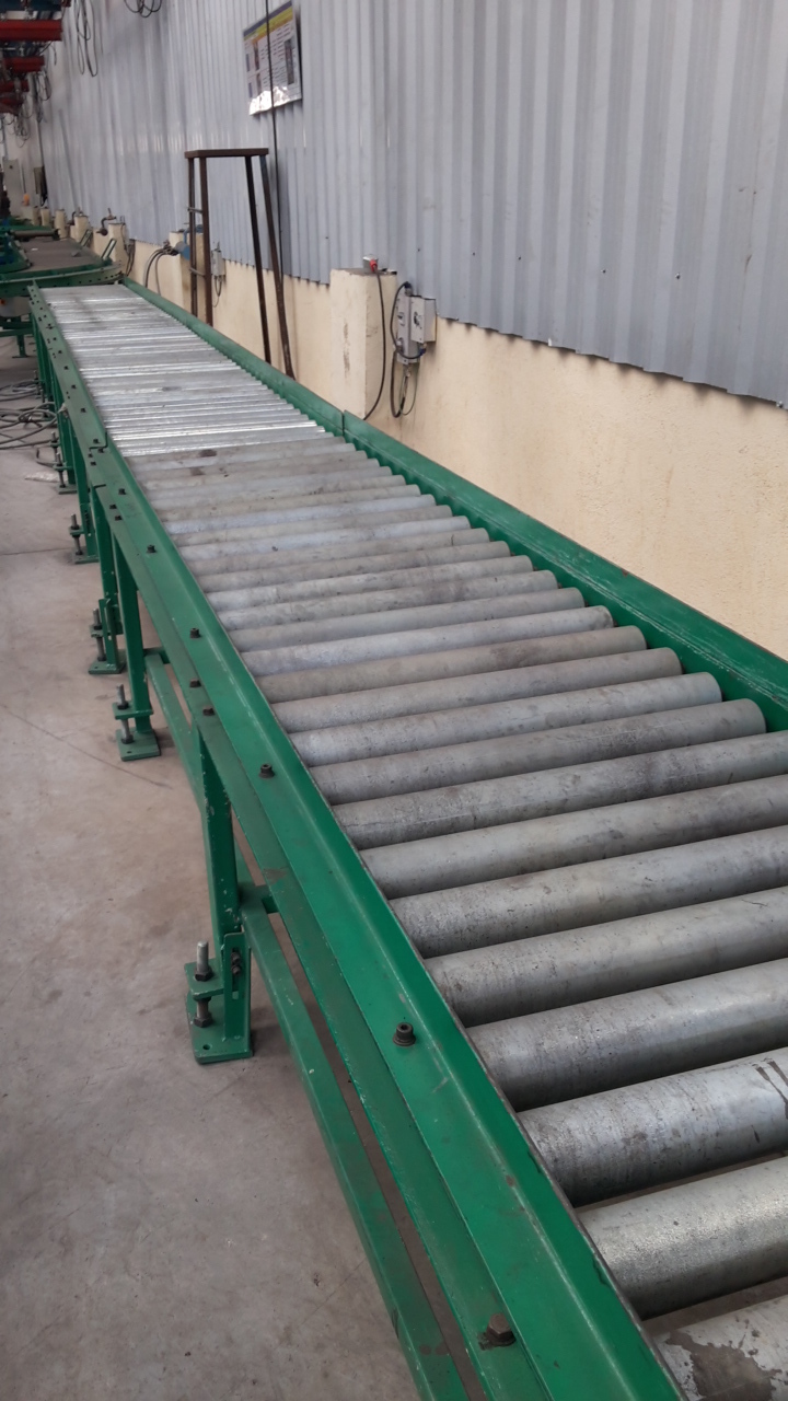 Powered Roller Conveyor - Material: Ms