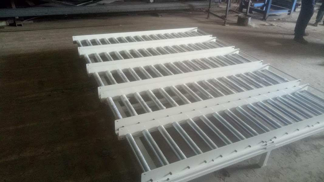Roller Conveyor System - Color: As Per The Requirement