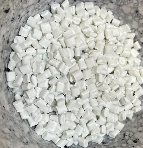 फैन ब्लेड के लिए व्हाइट पॉलीप्रोपाइलीन टैल्क से भरे ग्रैन्यूल्स