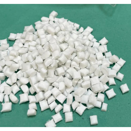 Pbt Led Grade Compound - Pbt Granules, 25 Kg Bag, White Color | Industrial Grade, Melting Point: Plastic, Versatile Applications