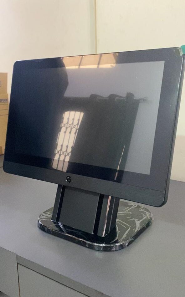 Touch Infomatics Pos 415c-i5 - Color: Black