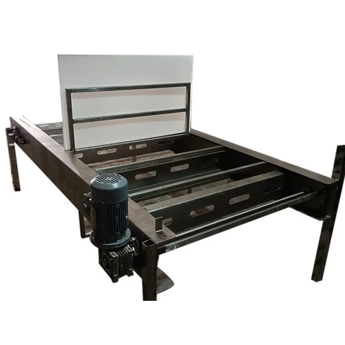 Horizontal Scrapper Type Oil Skimmer - Stainless Steel & Mild Steel, 220-415 Ac Voltage, Silver Color, Plc Control System, 1 Year Warranty, Automatic Grade