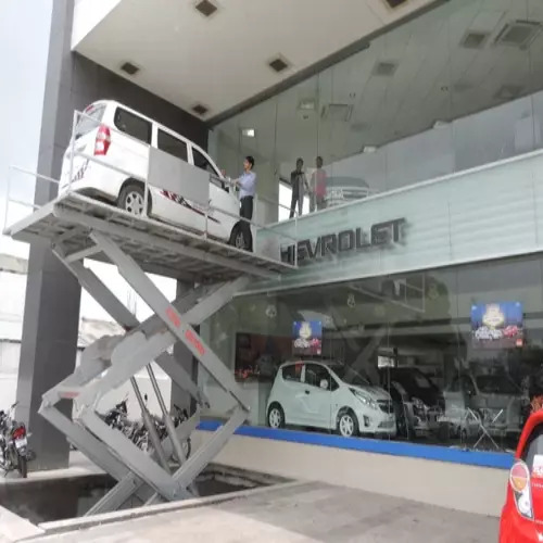 Scissor Car Lift - Color: Blue