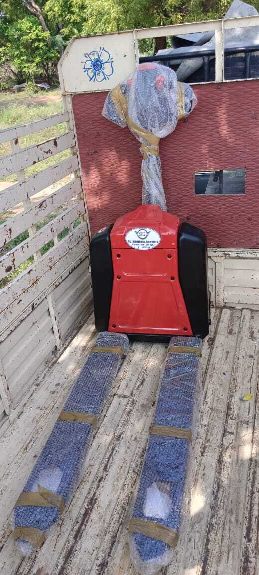 Battery Operated Pallet Truck - 48x160x1150 Mm, Red & Yellow | Electric Powered, 2 Ton Lifting Capacity, 200 Cm Maximum Height