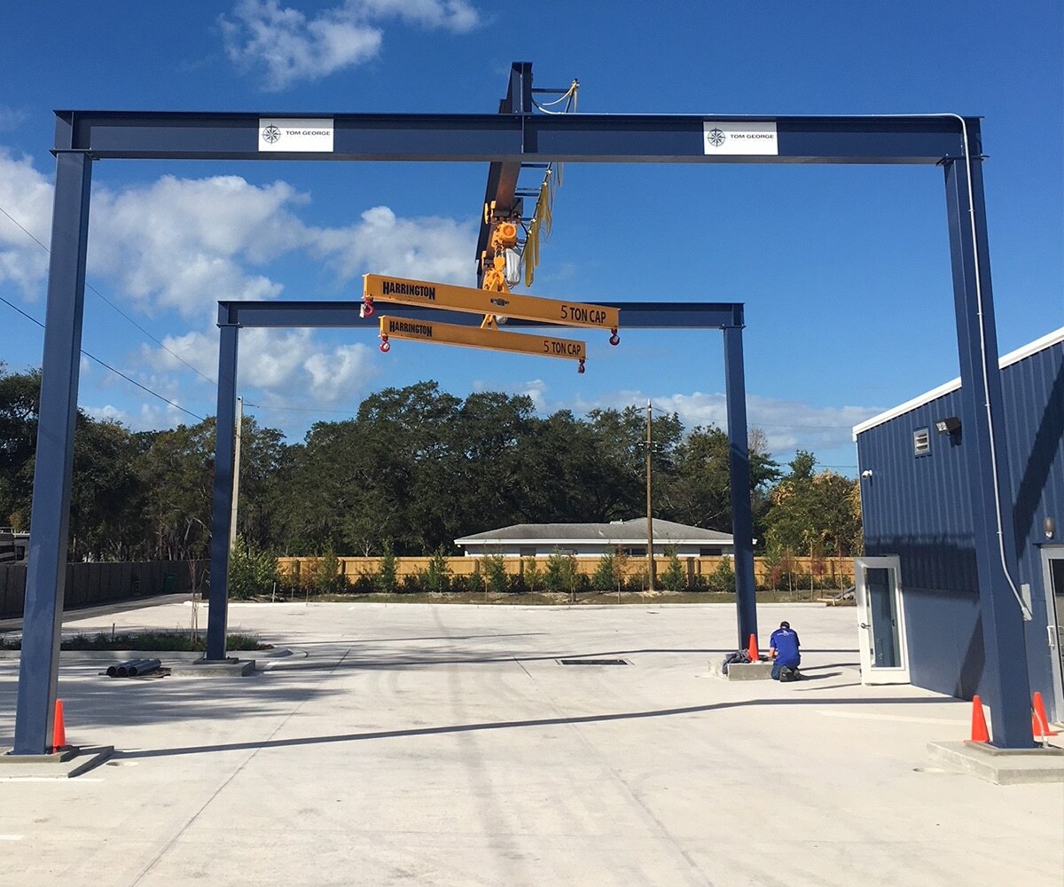 Monorail Crane - High-quality Ms Material, Different Sizes Available, Yellow Color | Hydraulic Operation, Heavy-duty, Silent Run, Emergency Stop, Limit Switch Included