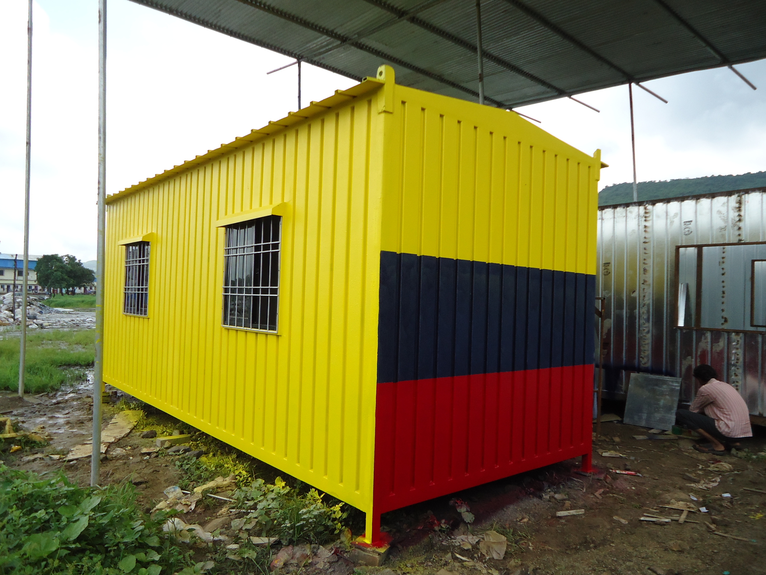 Portable Office Cabin - Biodegradable And Air Ventilated Design | Captivating Interior, Easy To Paint And Maintain