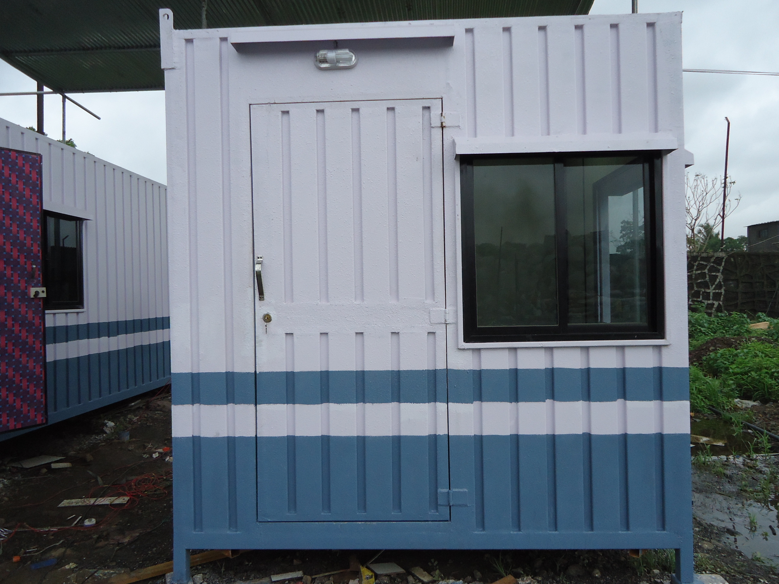 Portable Office Cabin - Biodegradable And Air Ventilated Design | Captivating Interior, Easy To Paint And Maintain