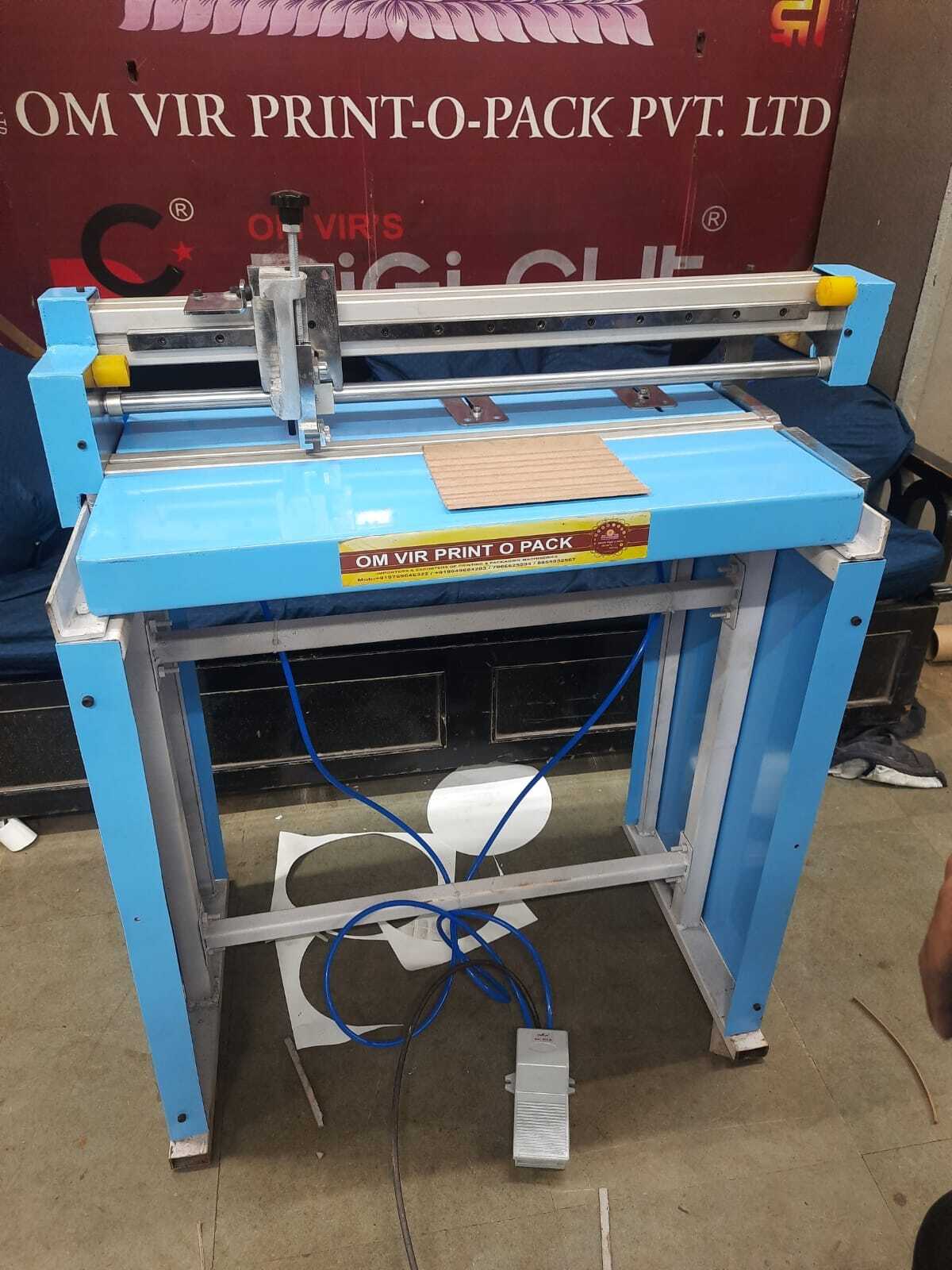 Pneumatic V Grooving Machine - Accuracy: 0.05mm Mm