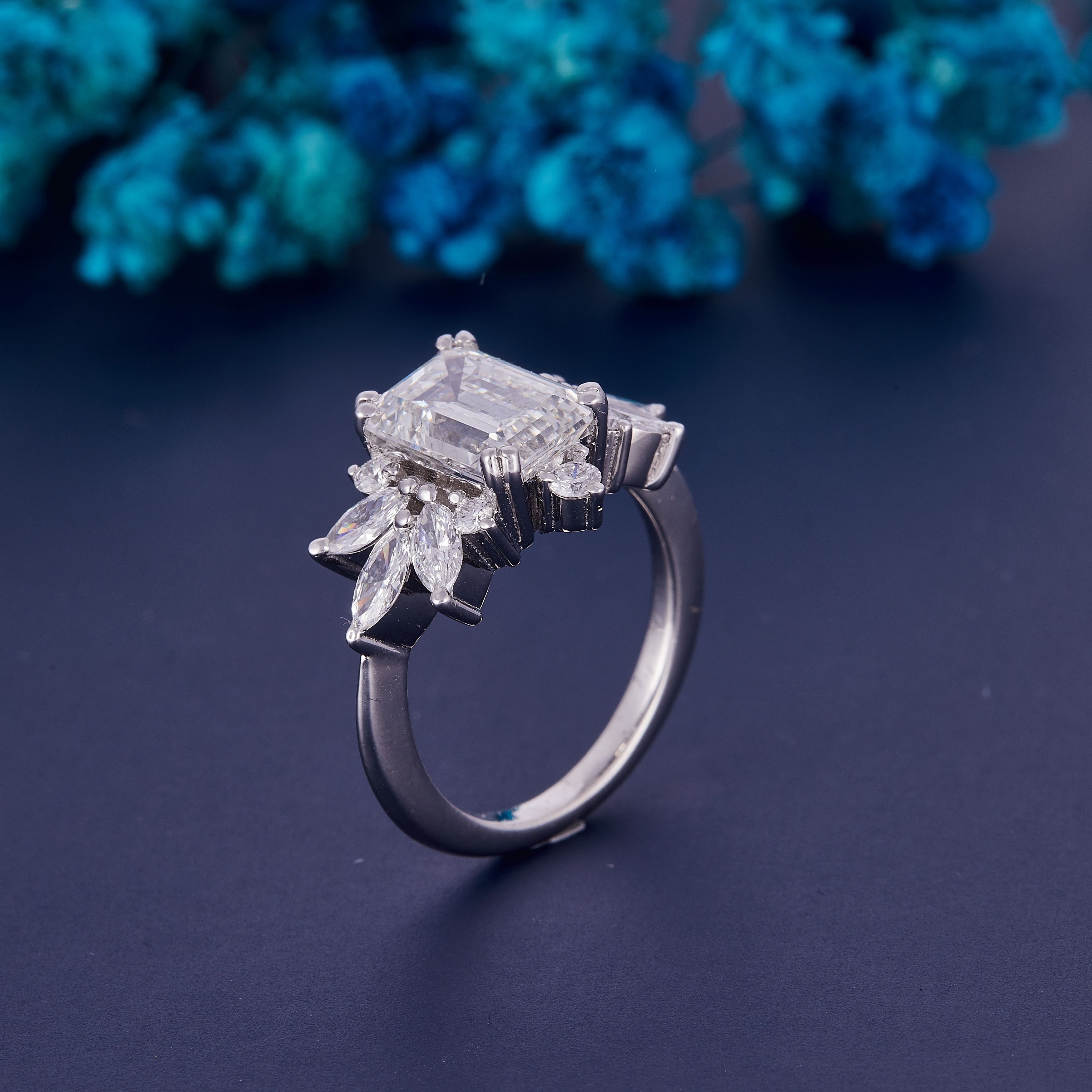 Ring 16.1 - Diamond Carat Weight: 1.0 Carat