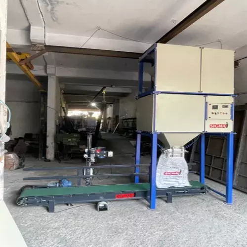 Urea Bag Filling Machine - 20-50 Kg/hr Capacity, Semi-automatic Function, Stainless Steel & Mild Steel Construction, Improved Efficiency & Accuracy