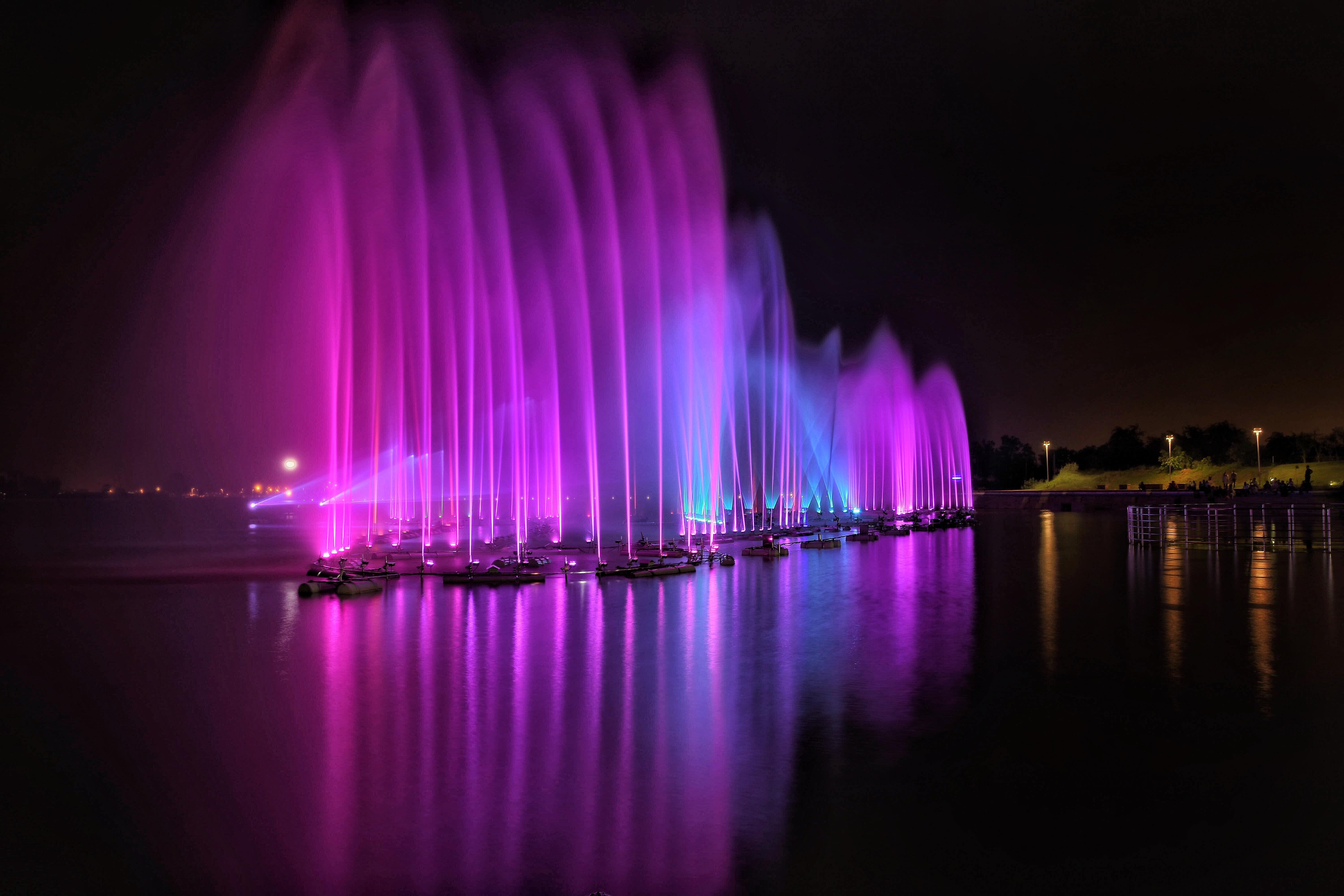 Musical Water Programmed Fountain