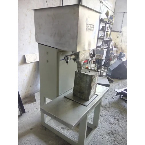 Semi Automatic Tin Oil Filling Machine - Application: Chemical