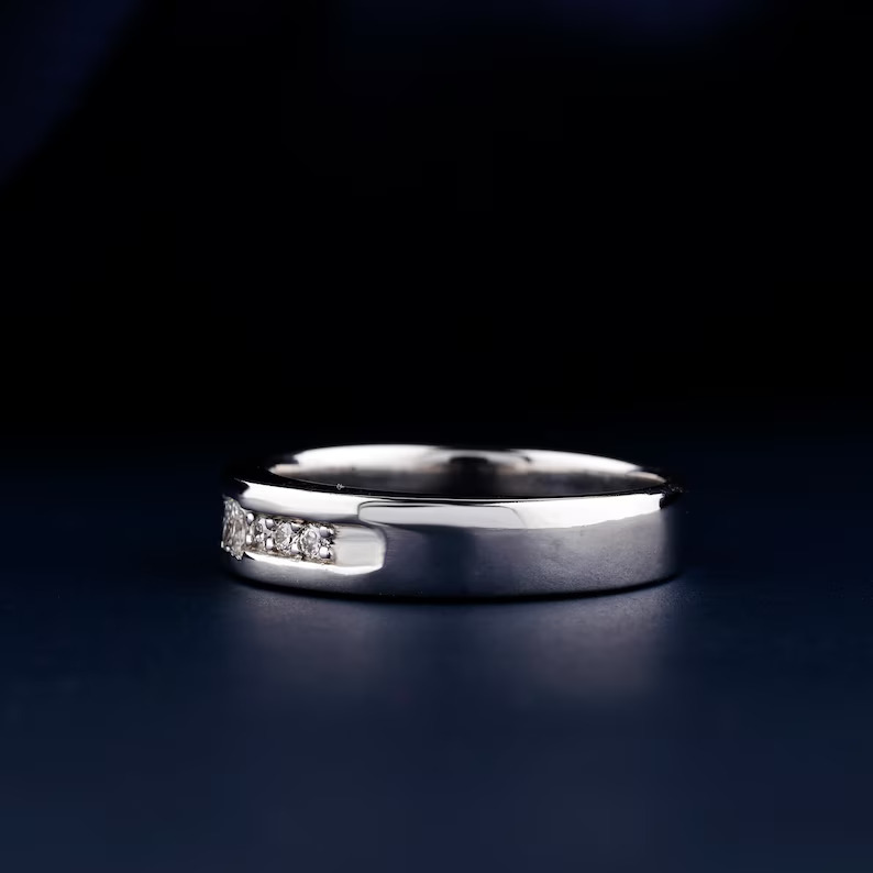 Ring 19.1 - Diamond Carat Weight: 0.50 Carat