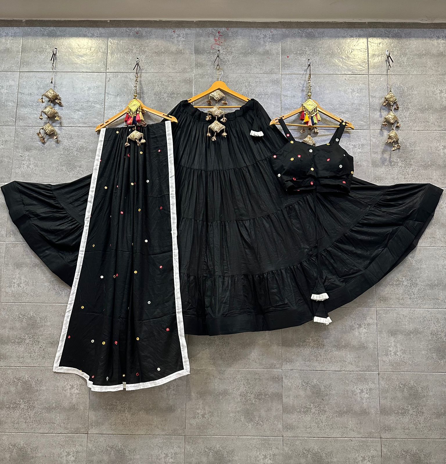 Sepeqeety Choli
