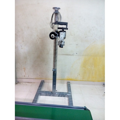 Automatic Conveyorised Bag Stitching Machine