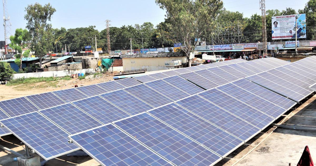 Solar Pv Power Plant System - Metallic And Semiconductor Materials | 650v Max System Voltage, 10kw Power, 10-year Warranty, Intelligent Inverter With Mppt Technology