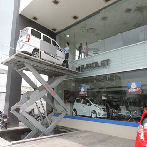 Easy To Operate Automobile Elevator