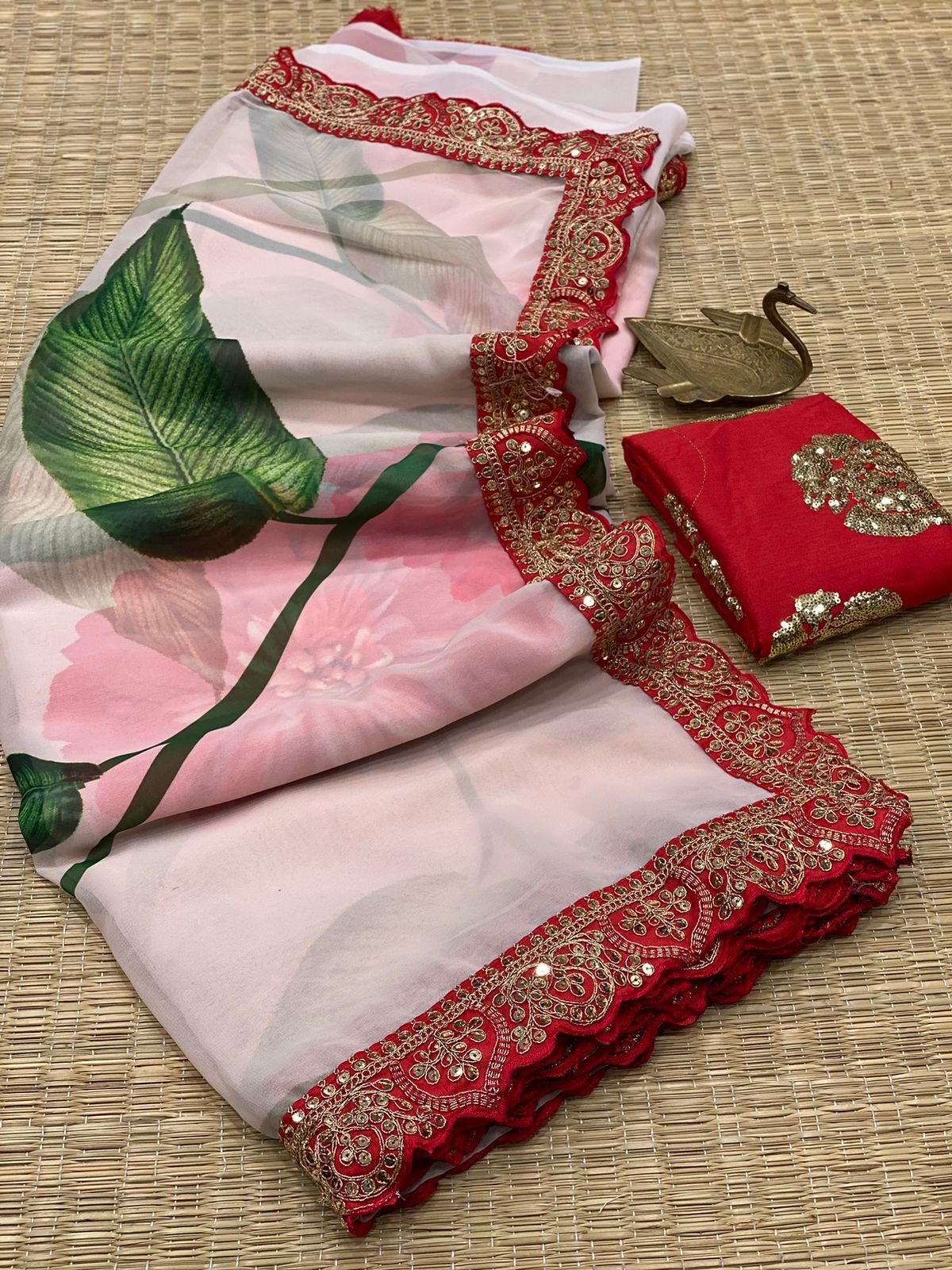 Beautiful Soft Georgatte Saree With Digital Print