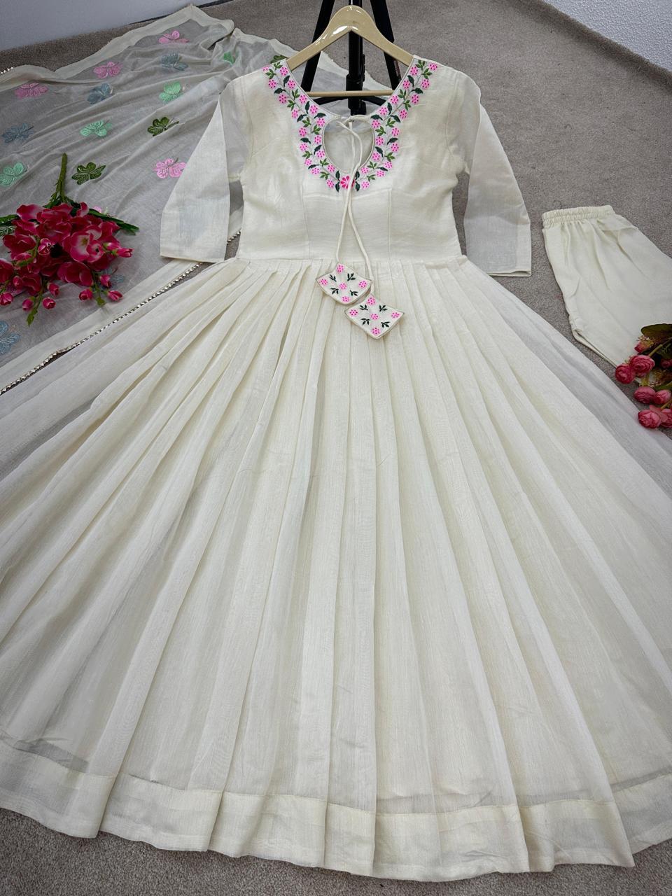 Traditional Fancy Cultural Events Gown