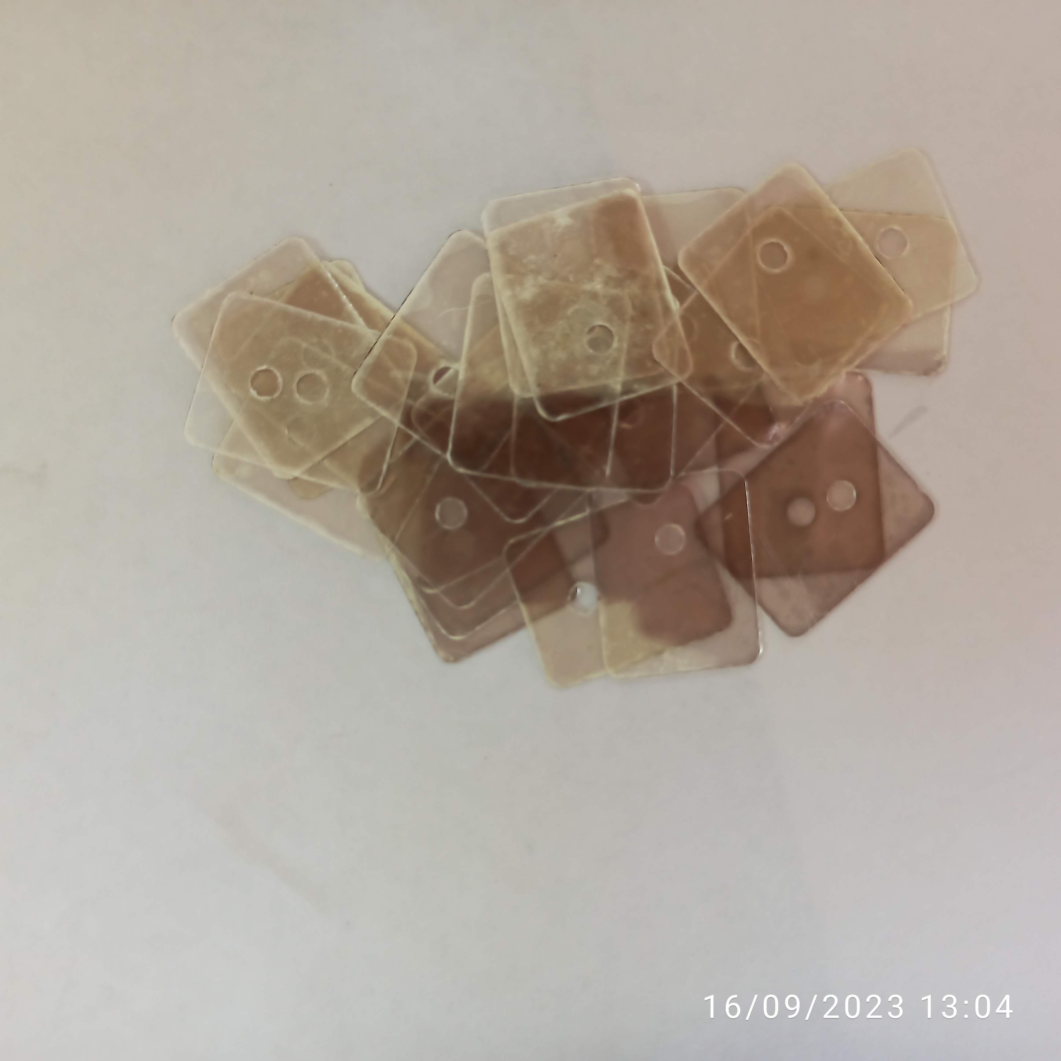 Mica To3p Package 20 X 25 - Application: Building Construction