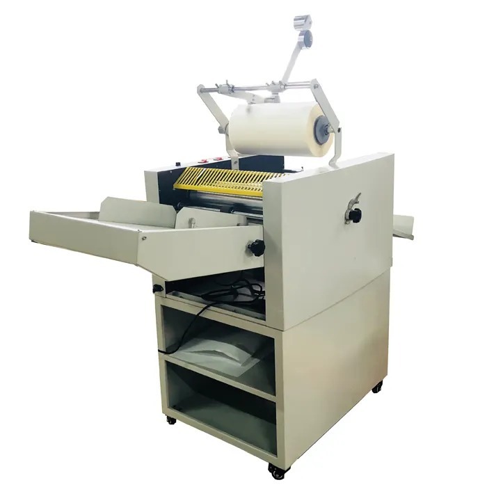 Automatic Laminating Machine - 370mm With Auto Cutting Function, 50 M/min Capacity, 1-year Warranty, Electric Powered
