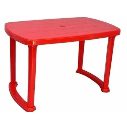 Different Availablr Plastic Dining Table