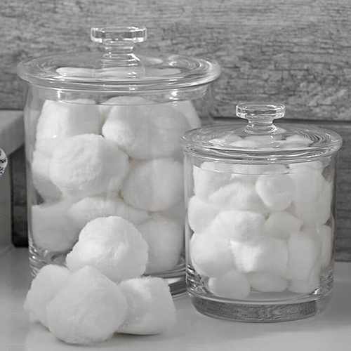 100% Chemical Free Cotton Balls - 100% Natural Cotton Resealable Pouch White Color | Ideal For Makeup Application & Delicate Surface Cleaning