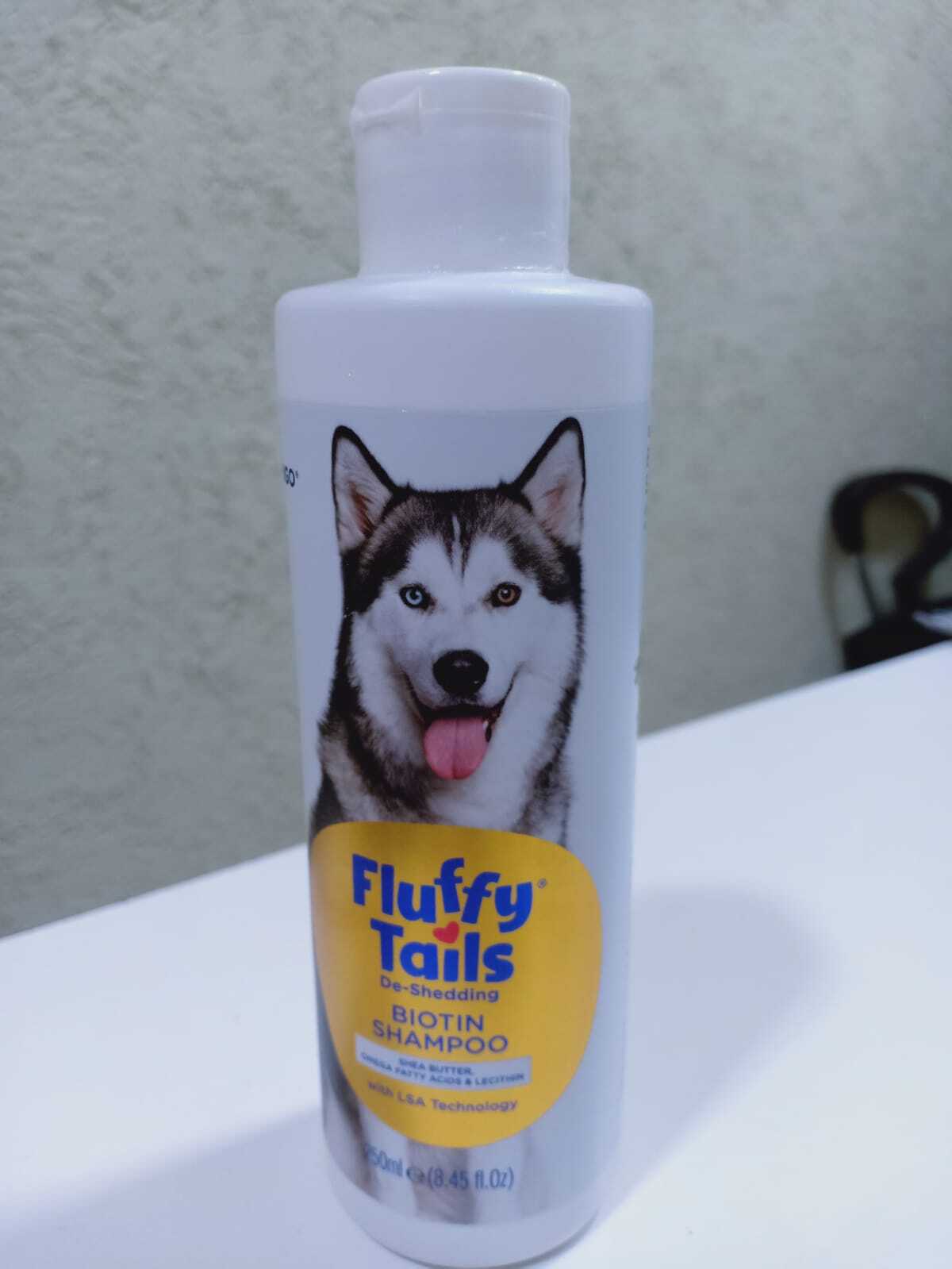 Dog Shampoo Manufacturer - Color: White