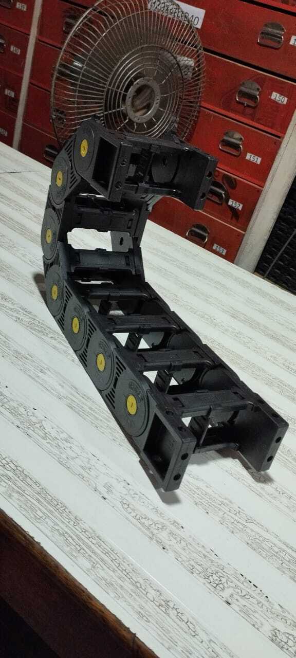 Cable Drag Chain 45x100 Semi Closed Chain - Application: Construction