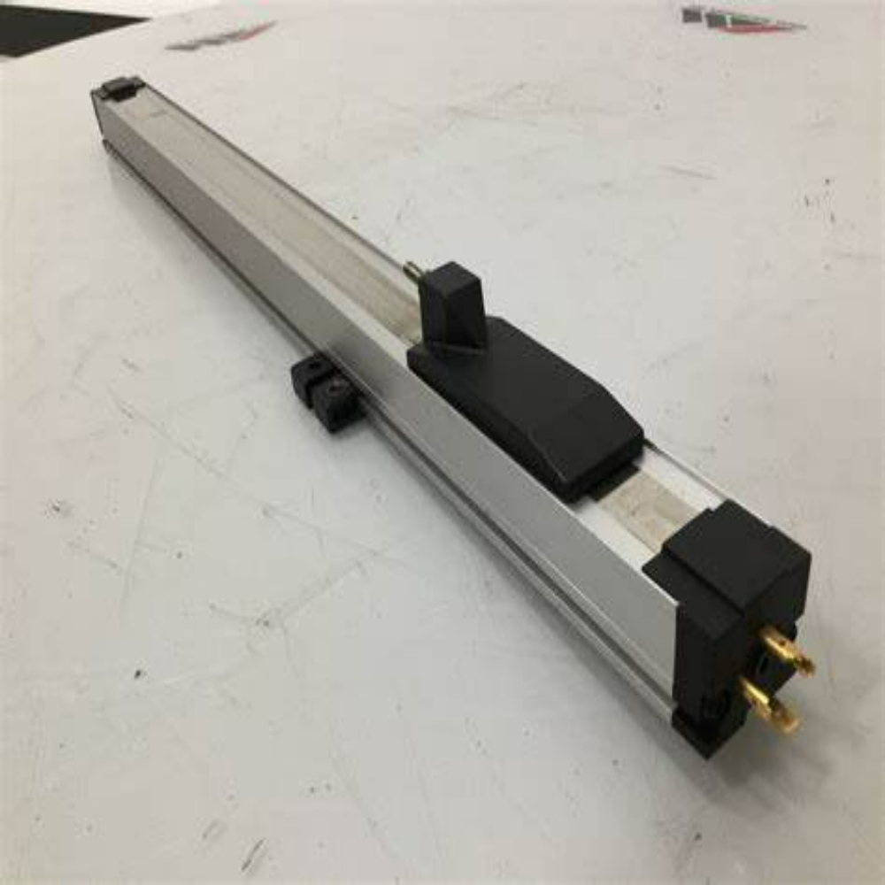 Novotechnik Linear Scale