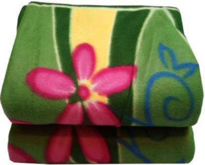 Printed Polar Blankets Medium Size 70x90 Inches 500 Gram - Soft Fleece Material, Multi-color Printed Design, Ideal For Bedding & Travel