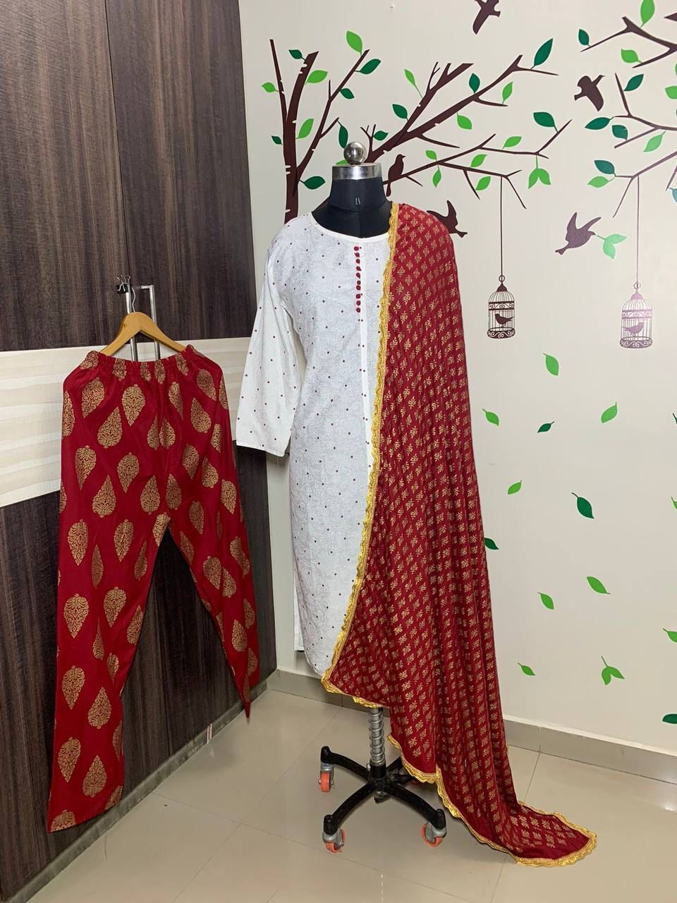 Kurti Pant Dupatta Set For Formal Occasions
