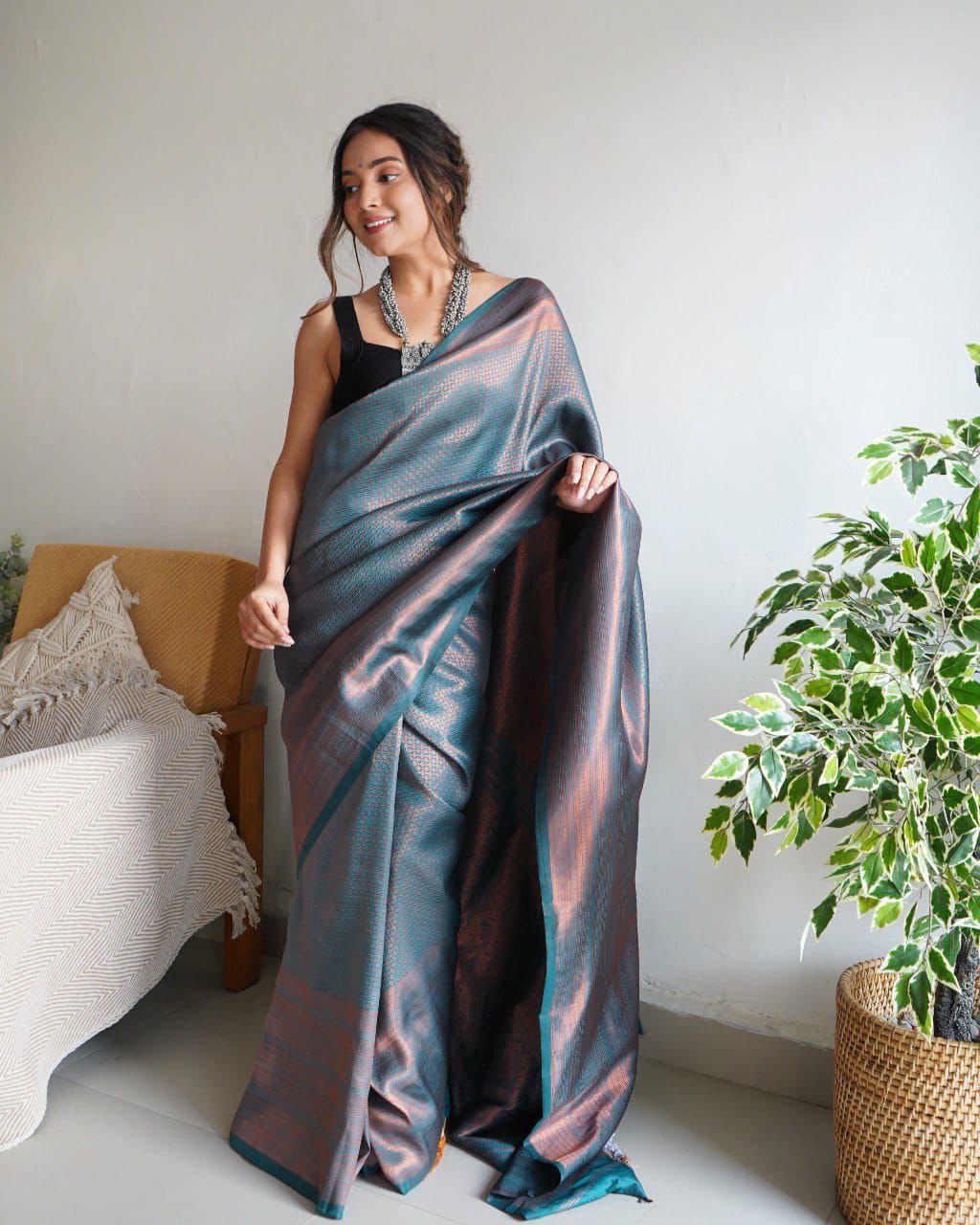 Saree Draping Styles And Tutorials